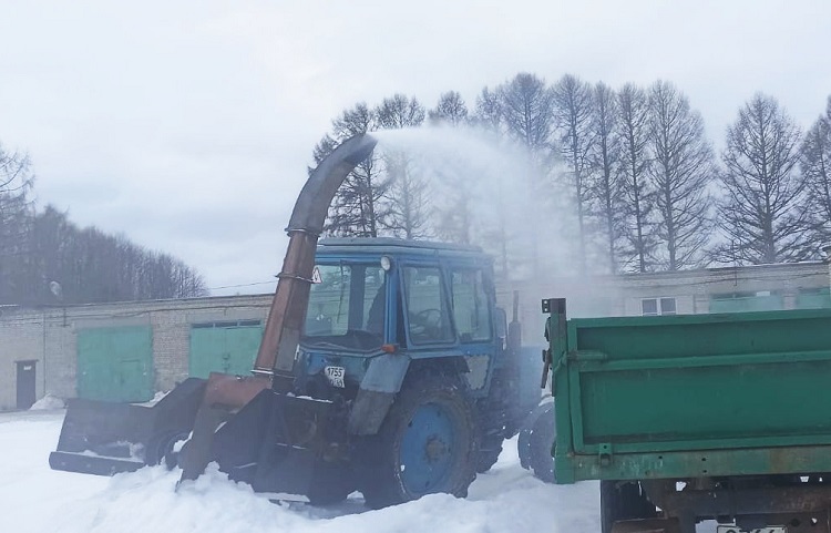 В ТГСХА продолжают работать над снегоуборочной машиной